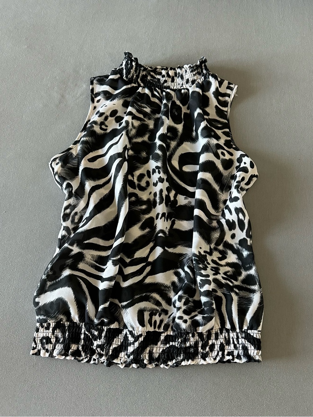 Vintage Y2K Sere Nade New York Smocked Animal Print Sleeveless Blouse